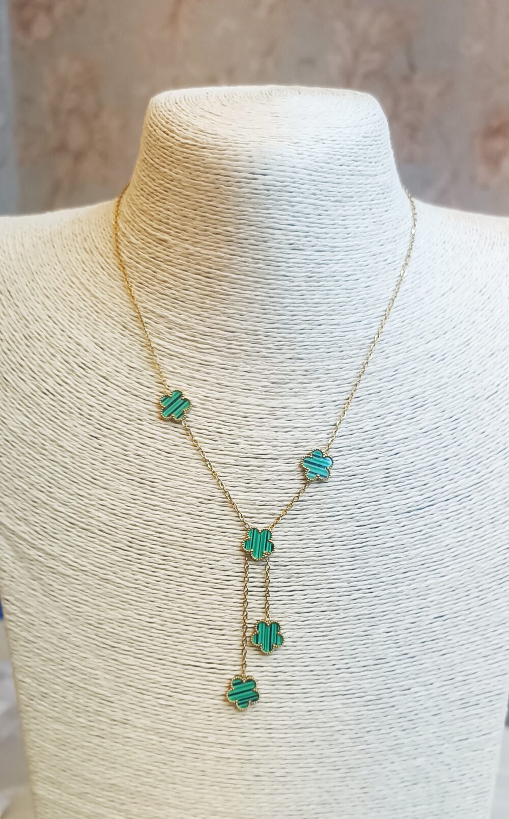Neck Piece