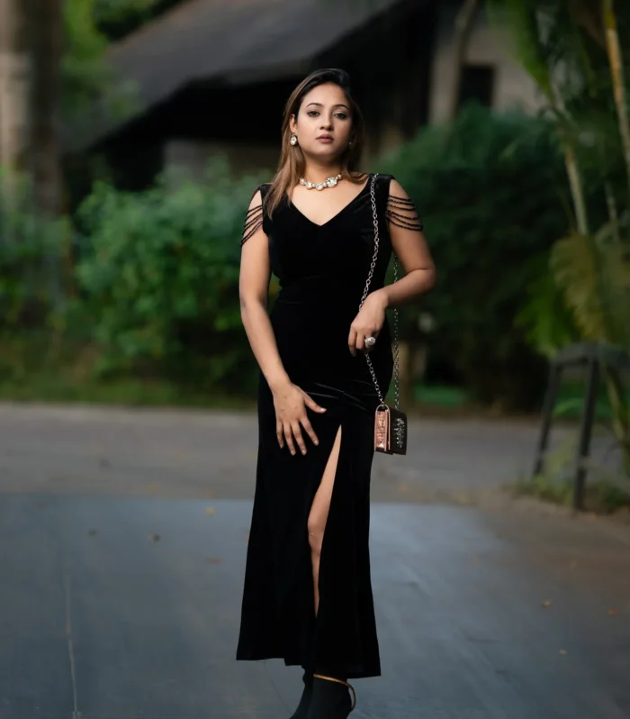 Black Bodycon Dress